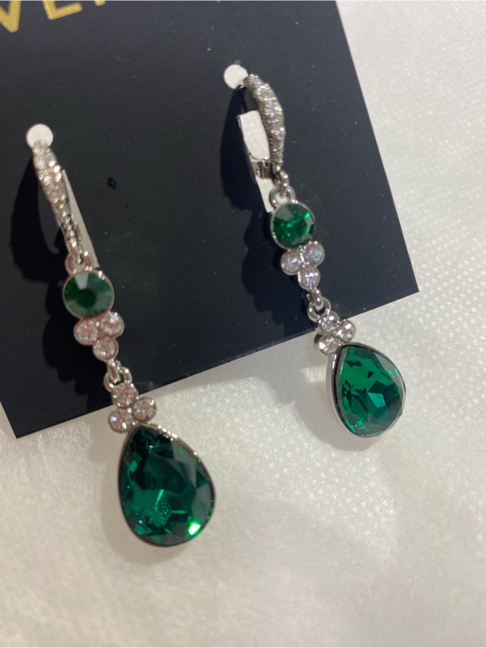 Givenchy earrings - Picture 7 of 7